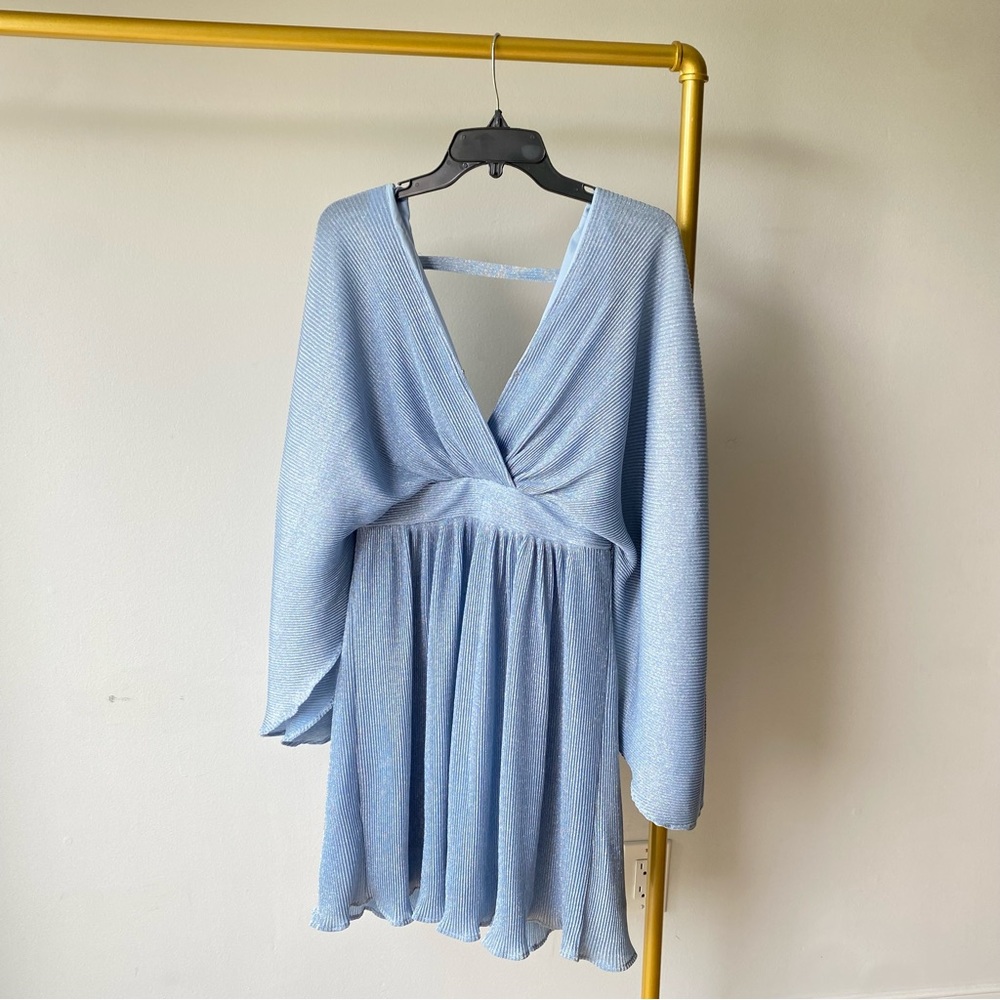 Harlyn Size M Ice Blue Sparkle and Shimmer Dress